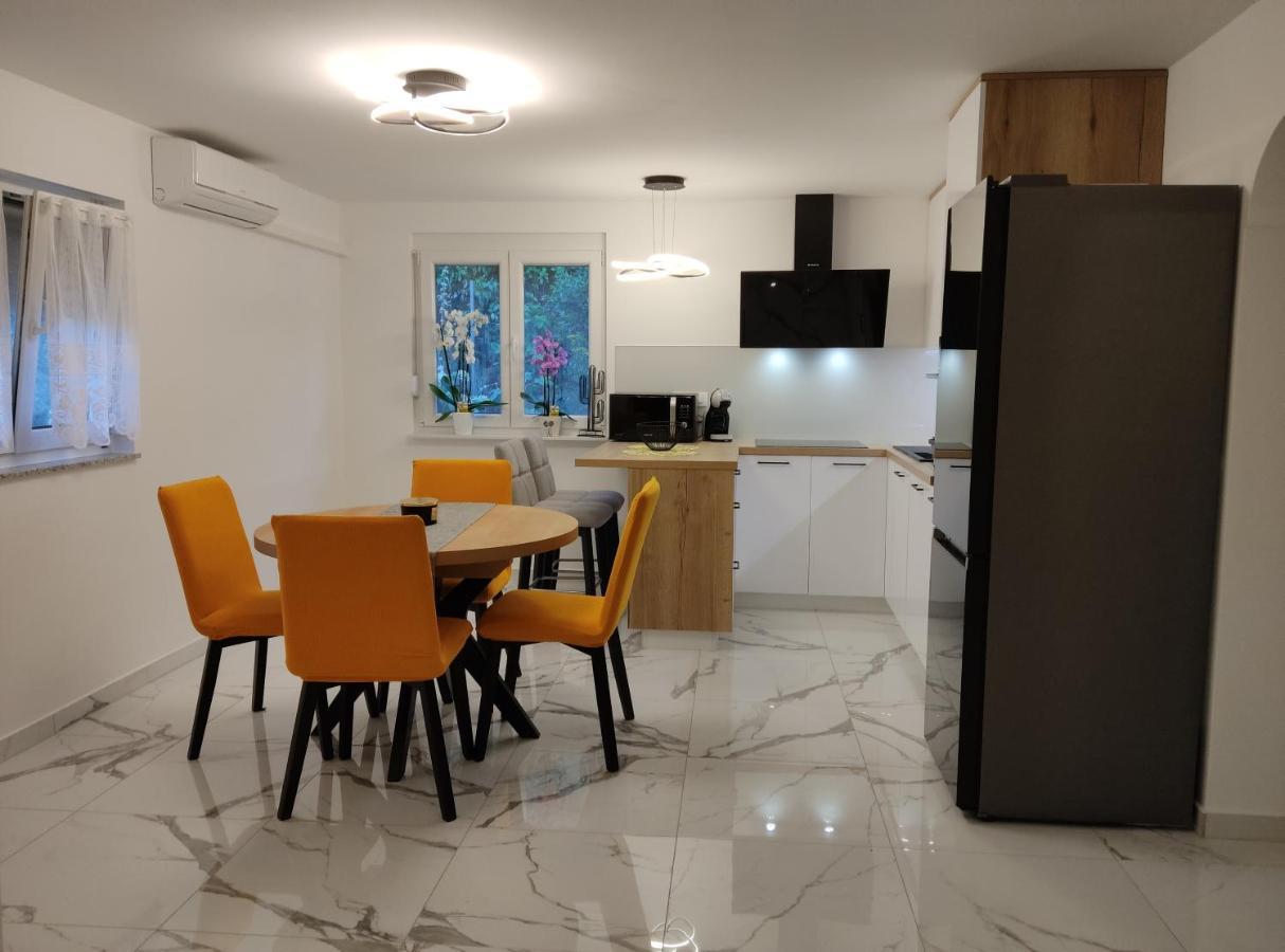 Apartman Meld Vrh  Eksteriør bilde
